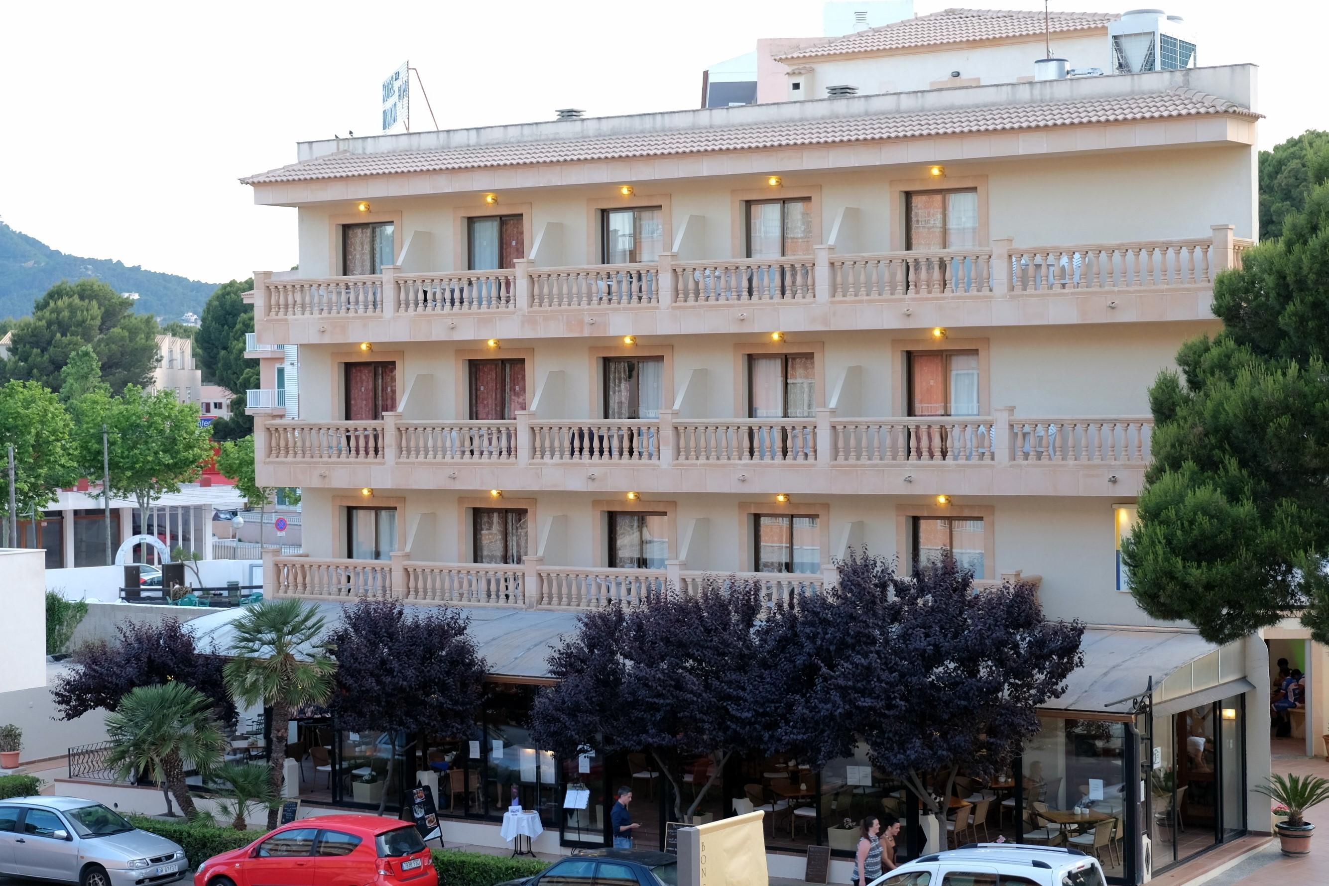 Bell Port Hotel Cala Ratjada  Exteriör bild
